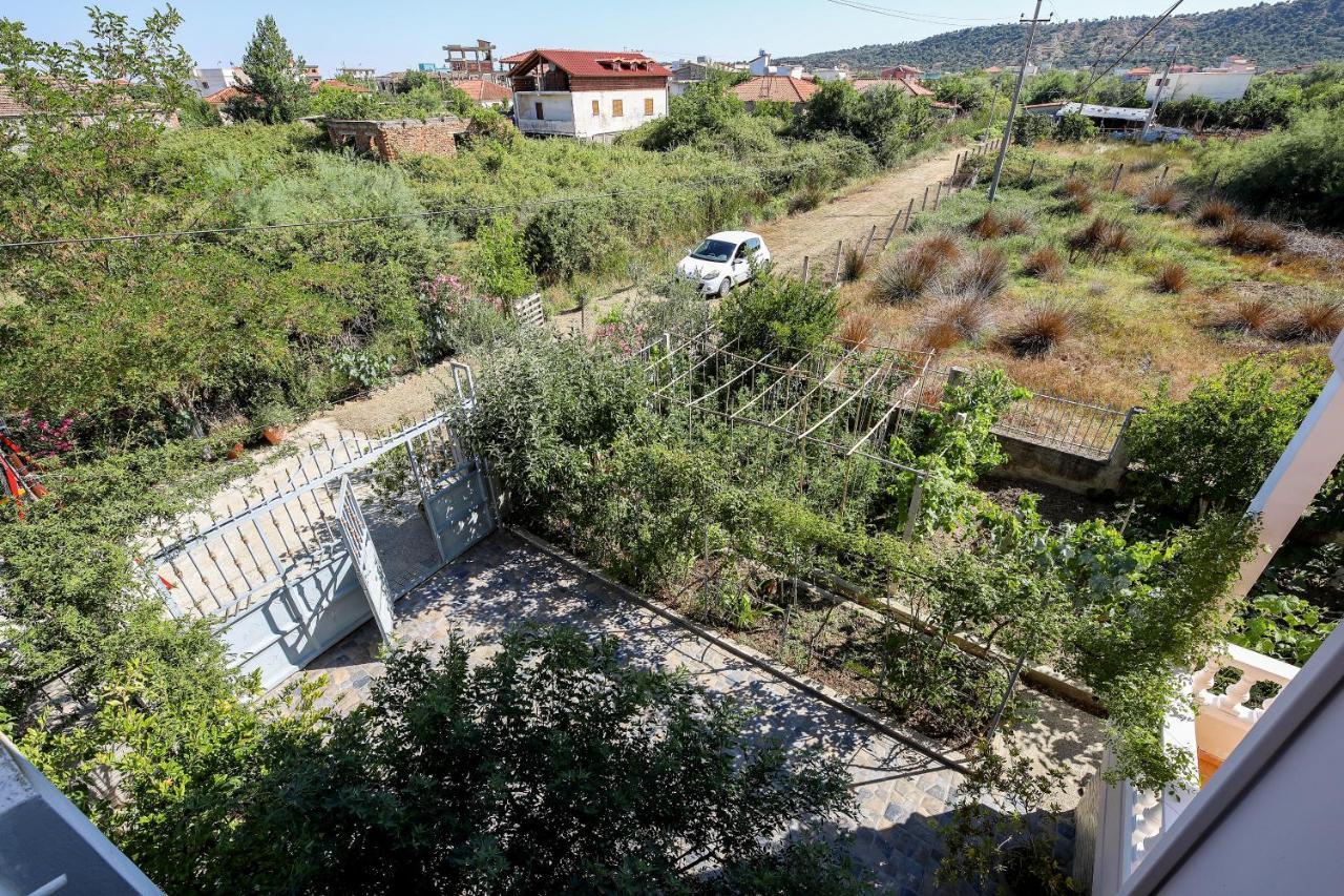 Alanthia Appartement Vlorë Buitenkant foto