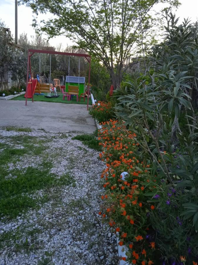 Alanthia Appartement Vlorë Buitenkant foto