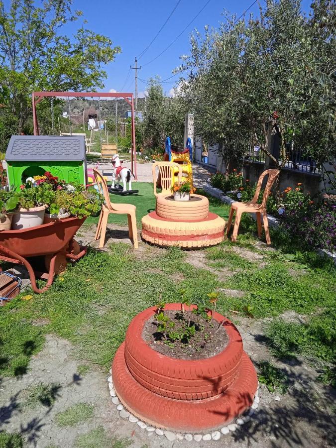 Alanthia Appartement Vlorë Buitenkant foto